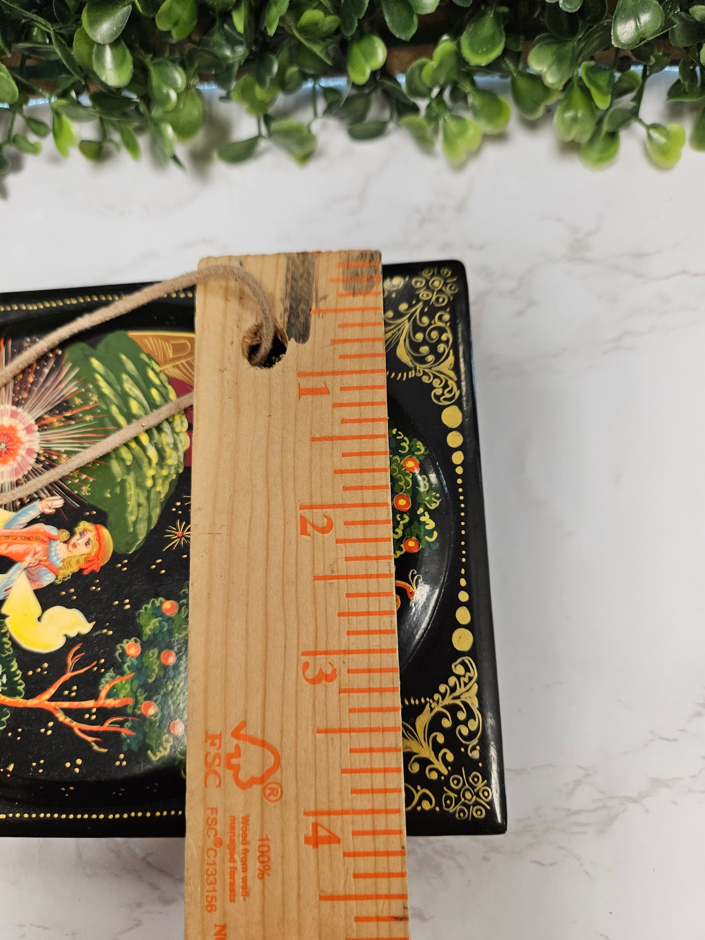 VINTAGE RUSSIAN LAQUERWARE - BLACK TRINKET BOX - HANDPAINTED SIGNED