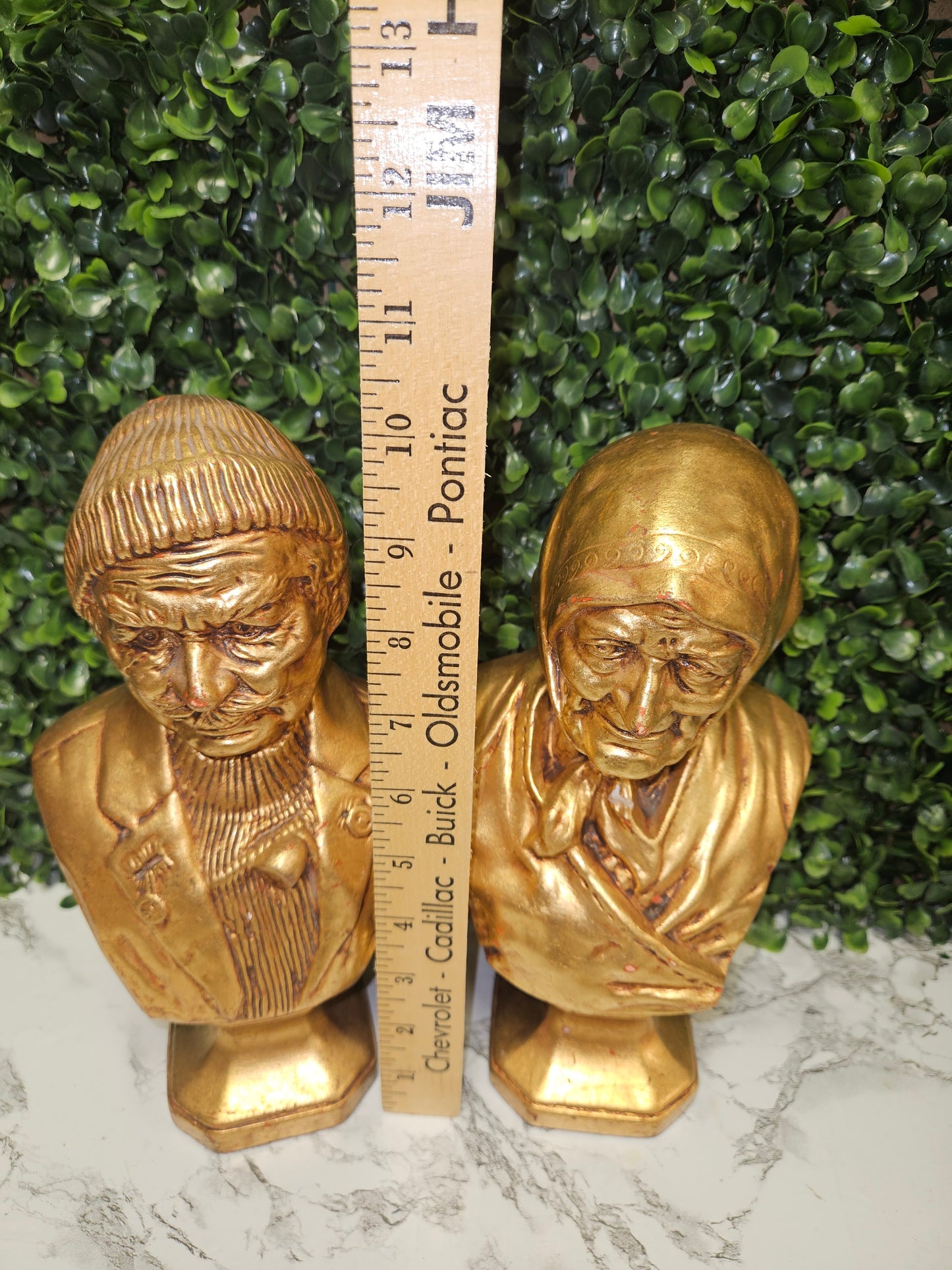 VINTAGE GOLD CERAMIC BUST OF SALTY DOG & OLD SEA HAG