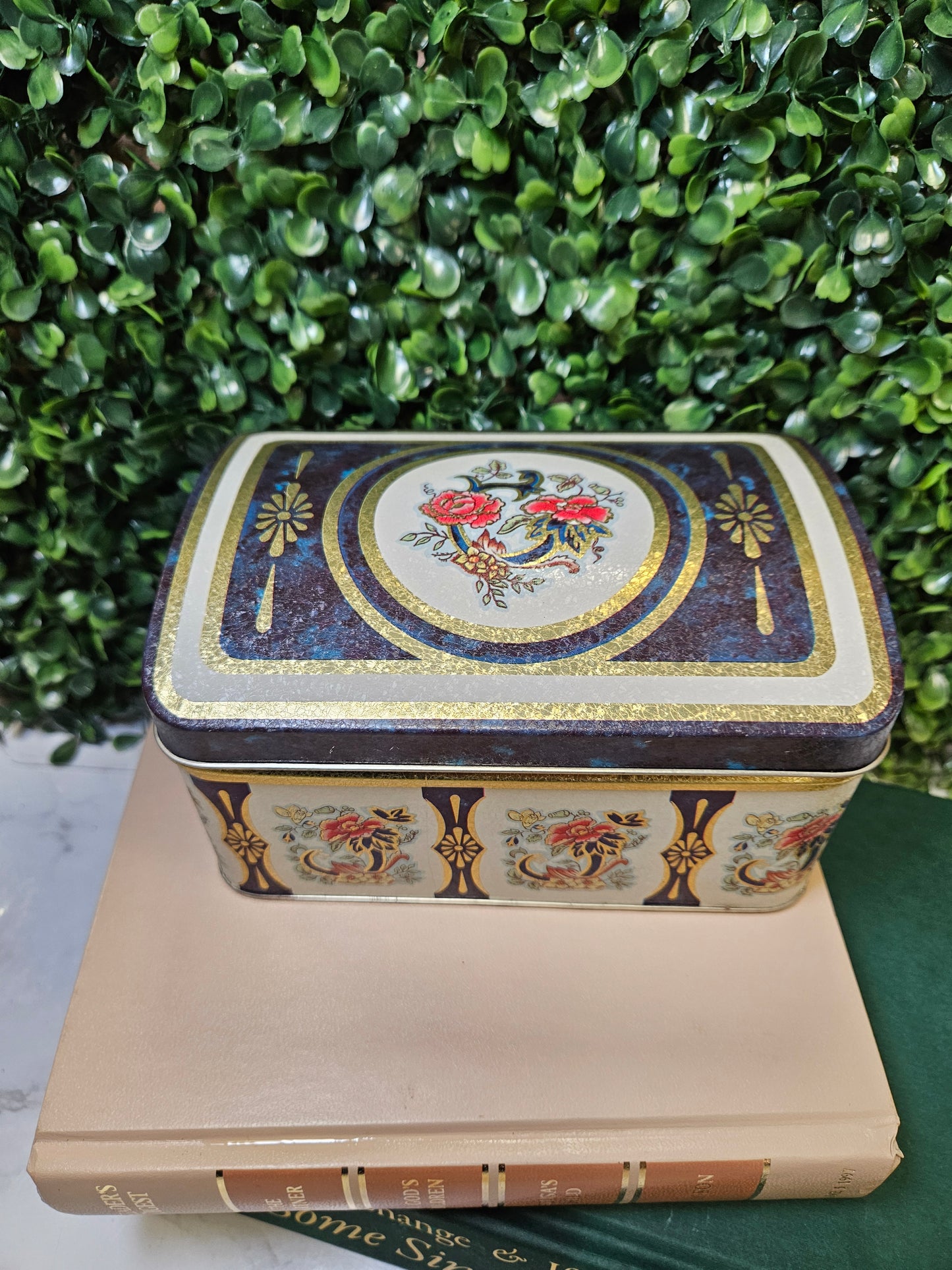 Vintage floral rectangle trunk shape tin - blue - gold trim