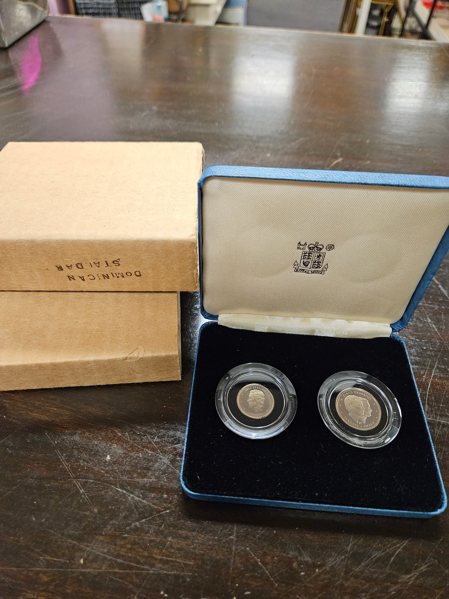 1983 DOMINICAN REPUBLIC - OFFICIAL PROOF SET (2) - ROYAL MINT - VERY RARE