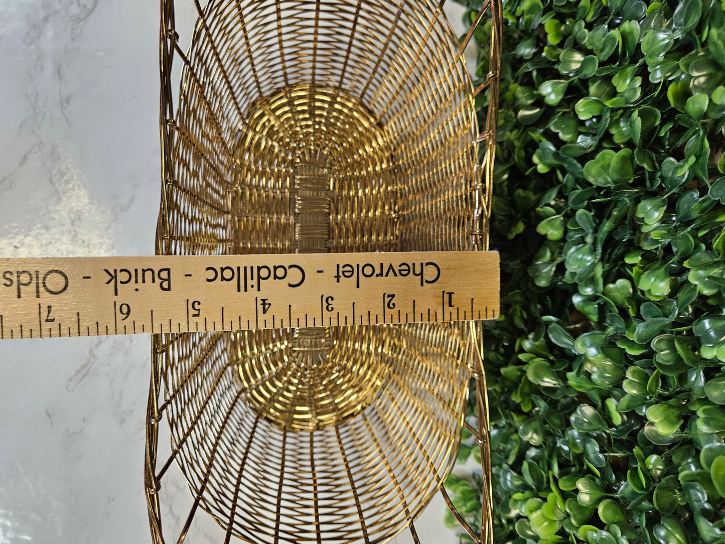 GOLD WIRE BASKET