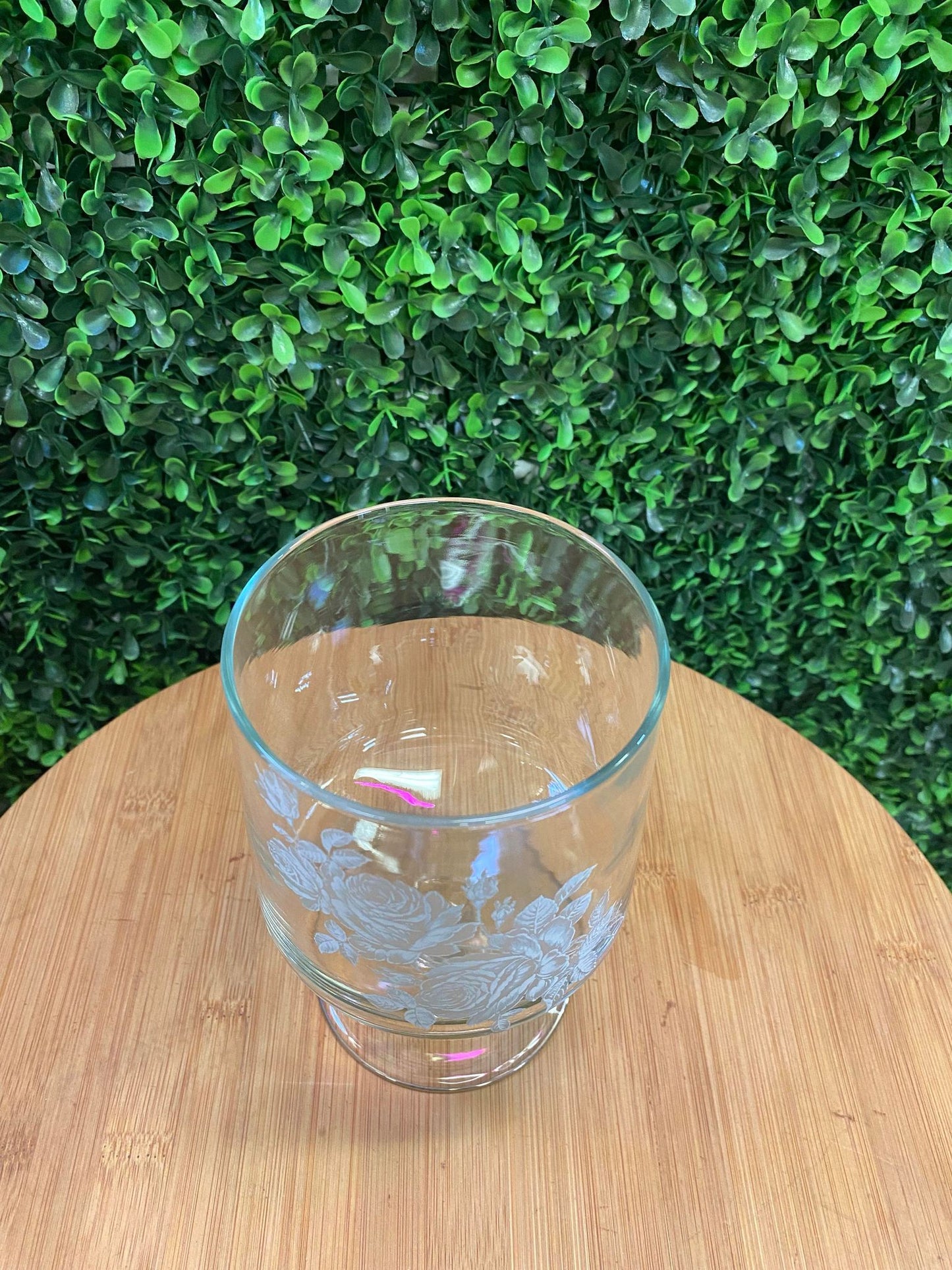 VINTAGE STEM GLASS DRINKING CUP WIT WHITE FLORAL MOTIF