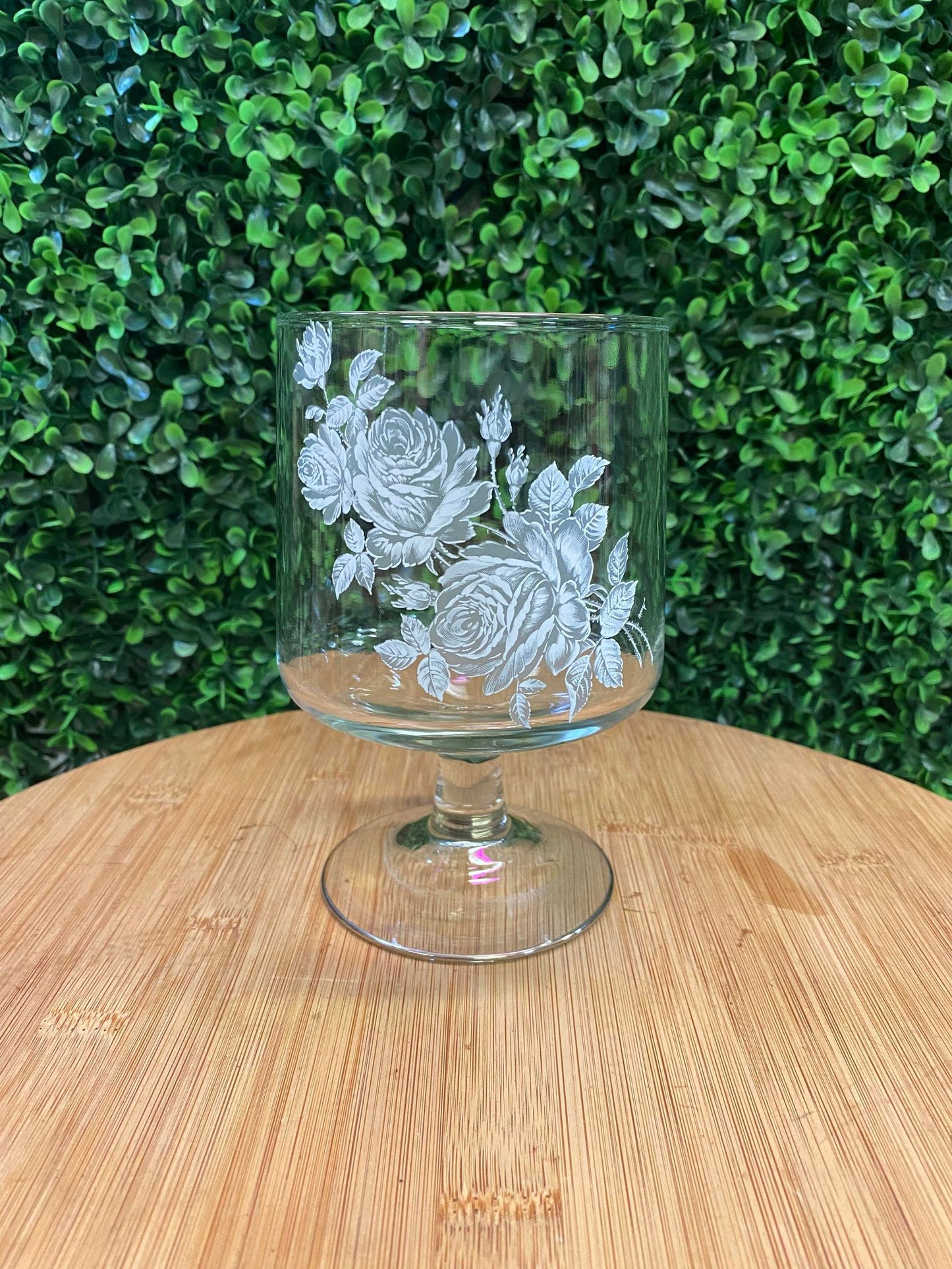 VINTAGE STEM GLASS DRINKING CUP WIT WHITE FLORAL MOTIF