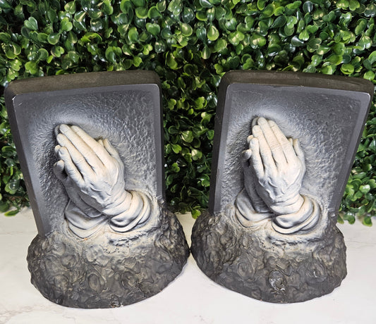 Vintage black & white religious praying hand book ends - bookends- chalkware 1960s