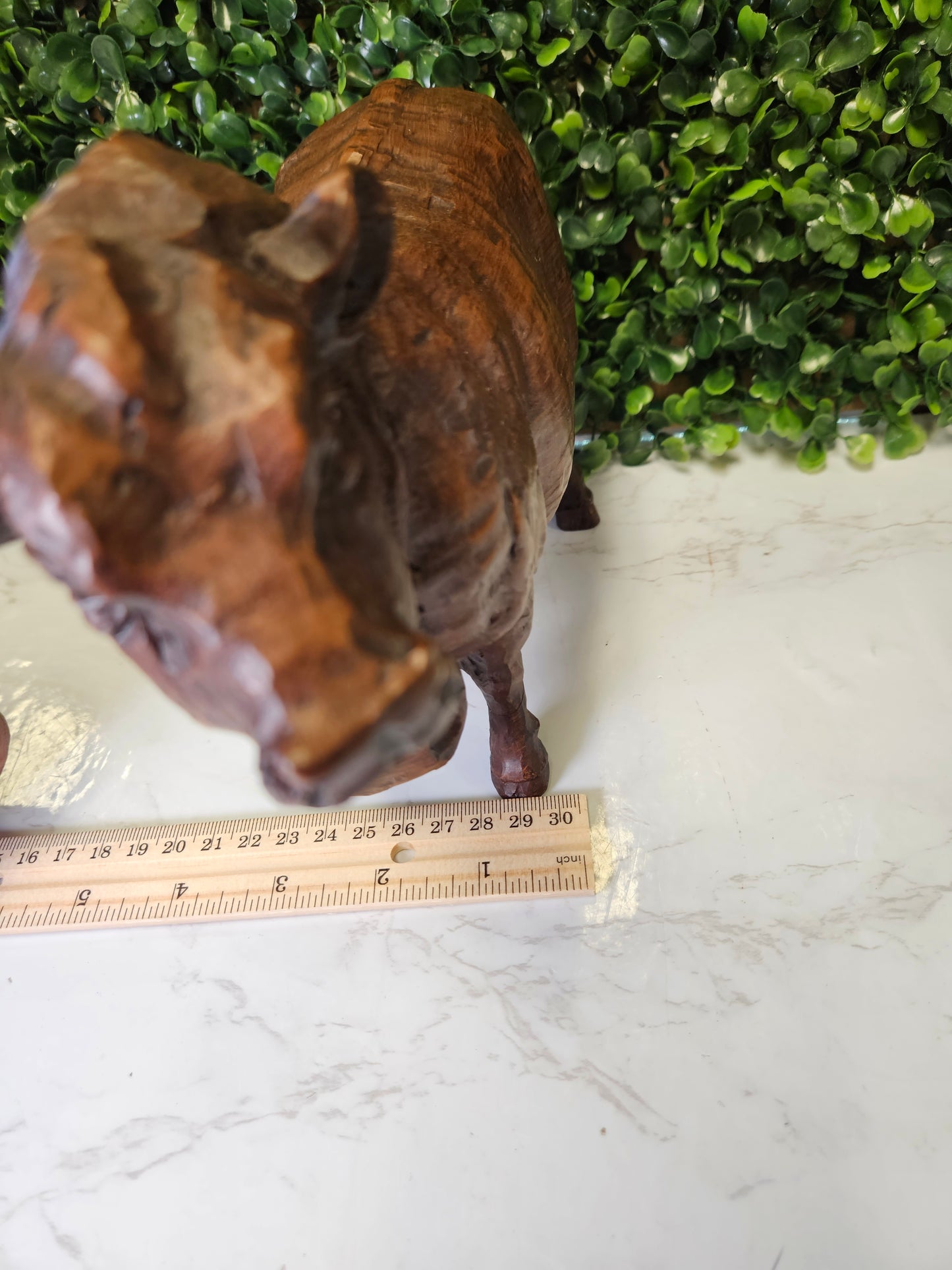 BEAUTIFUL WOOD LOOK BULL FIGURE