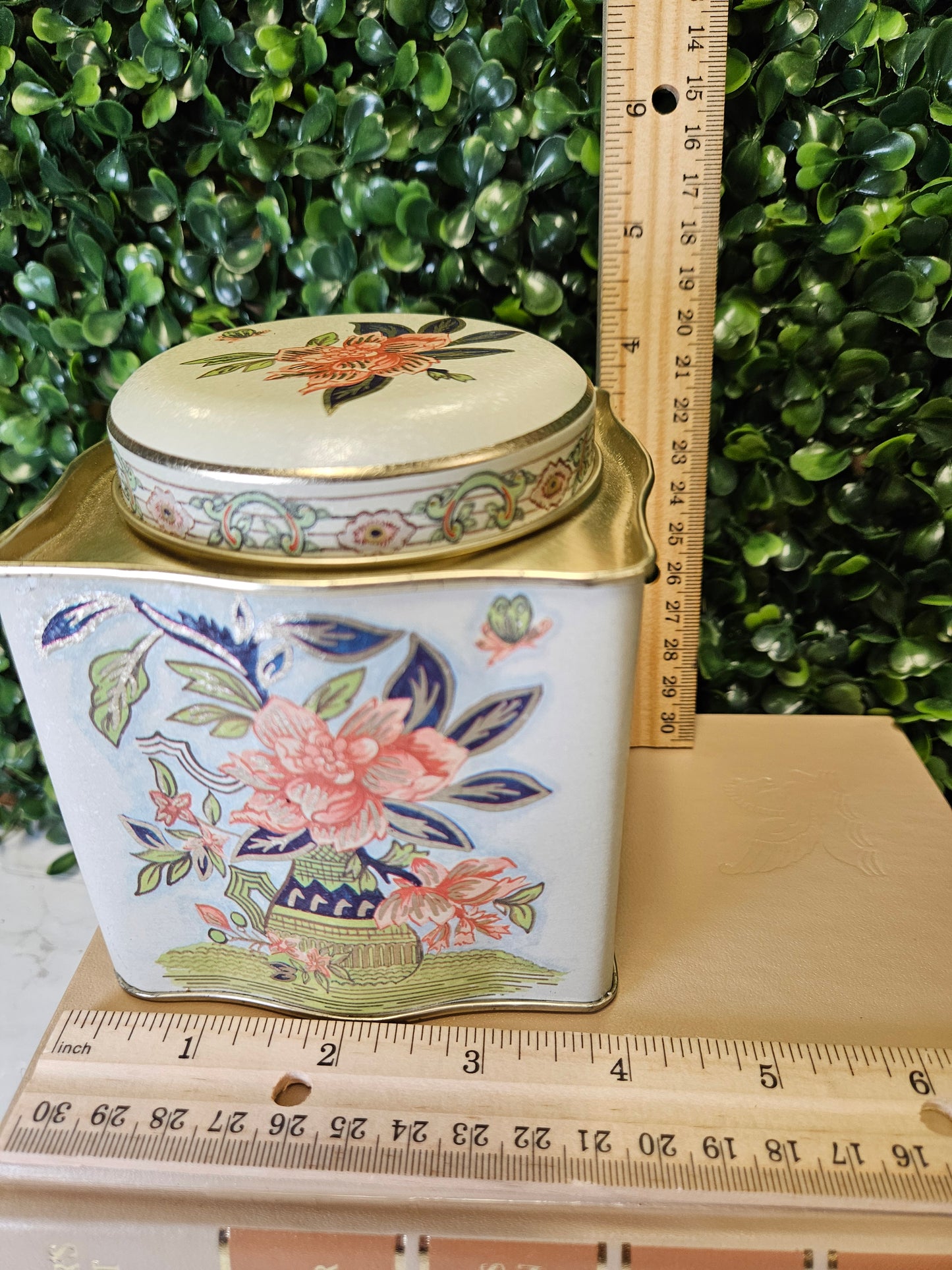 Vintage Cream & pink gold floral tin