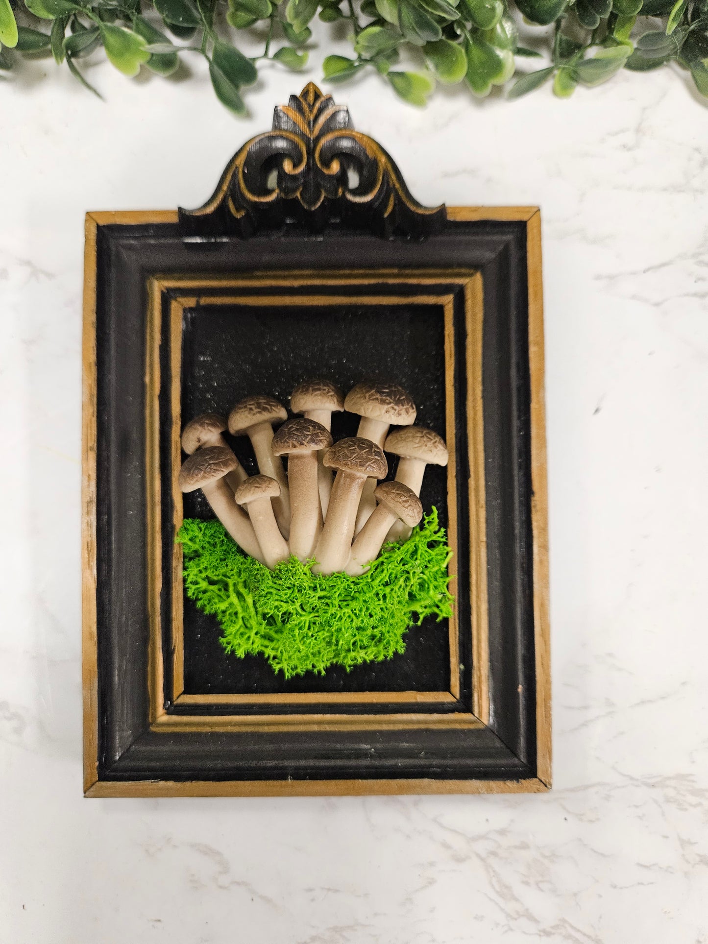 Black & Gold Mushroom picture frame