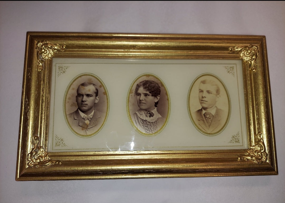 Gold framed Antique cabinet card photo frame - triple