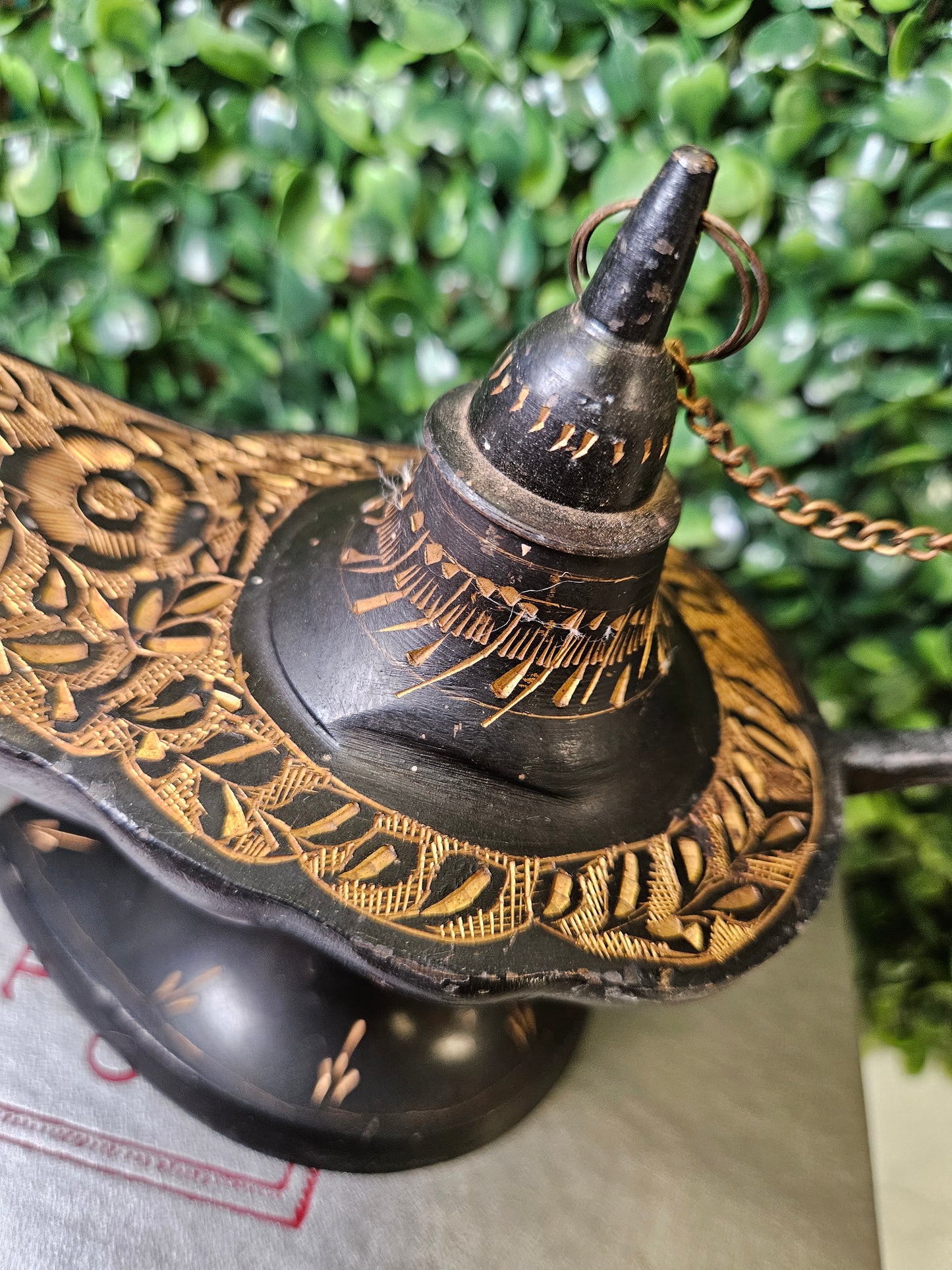 Aladdin Genie Lamp Table Decoration black & gold incense holder