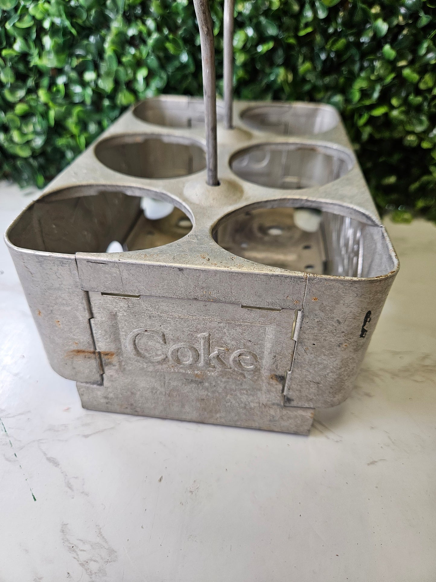 Vintage Coca cola collectable 6 pack bottle carrier 1940s