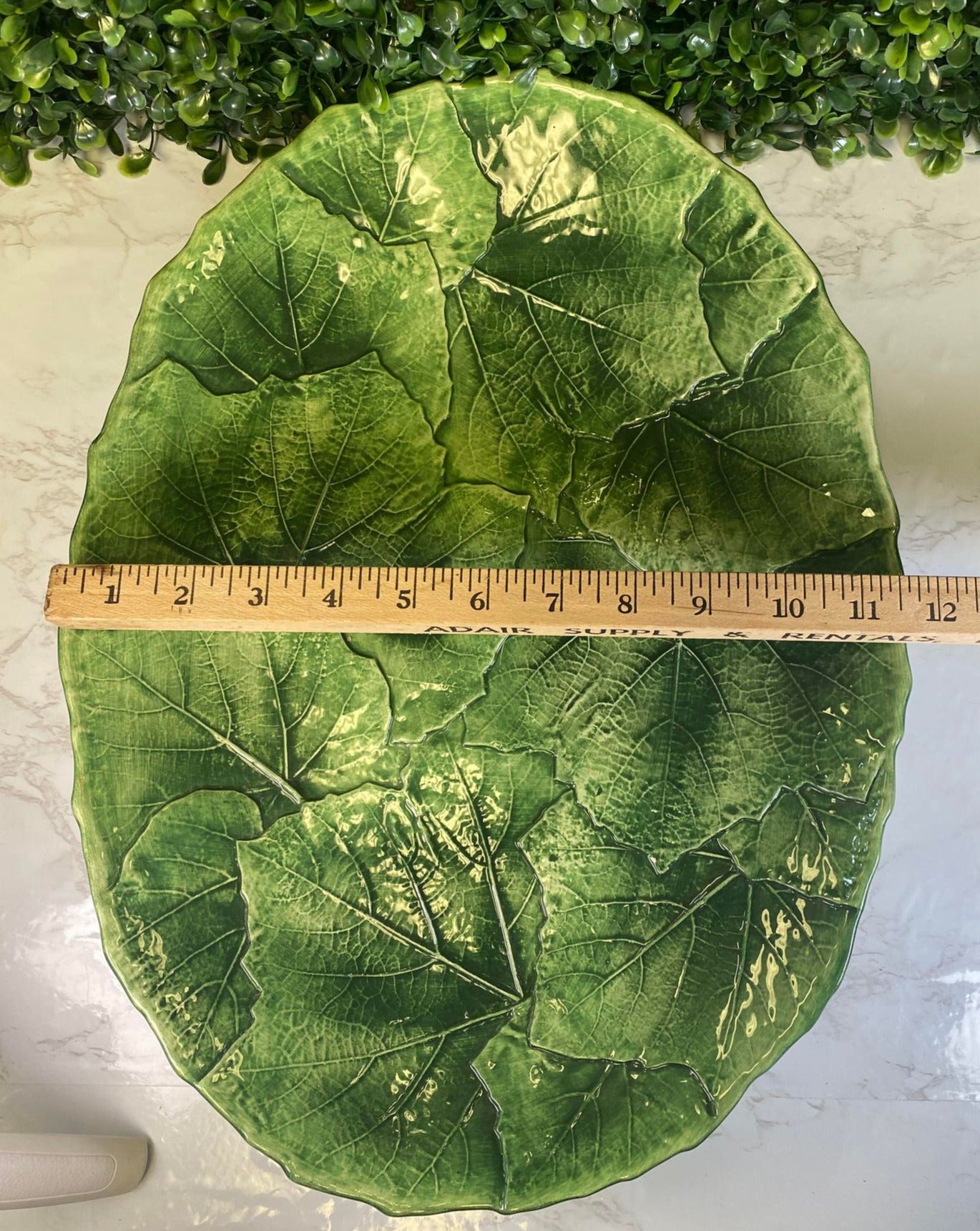 Green Ceramic Italian Leaf Motif Oval Platter, Ceramiche Leonardo