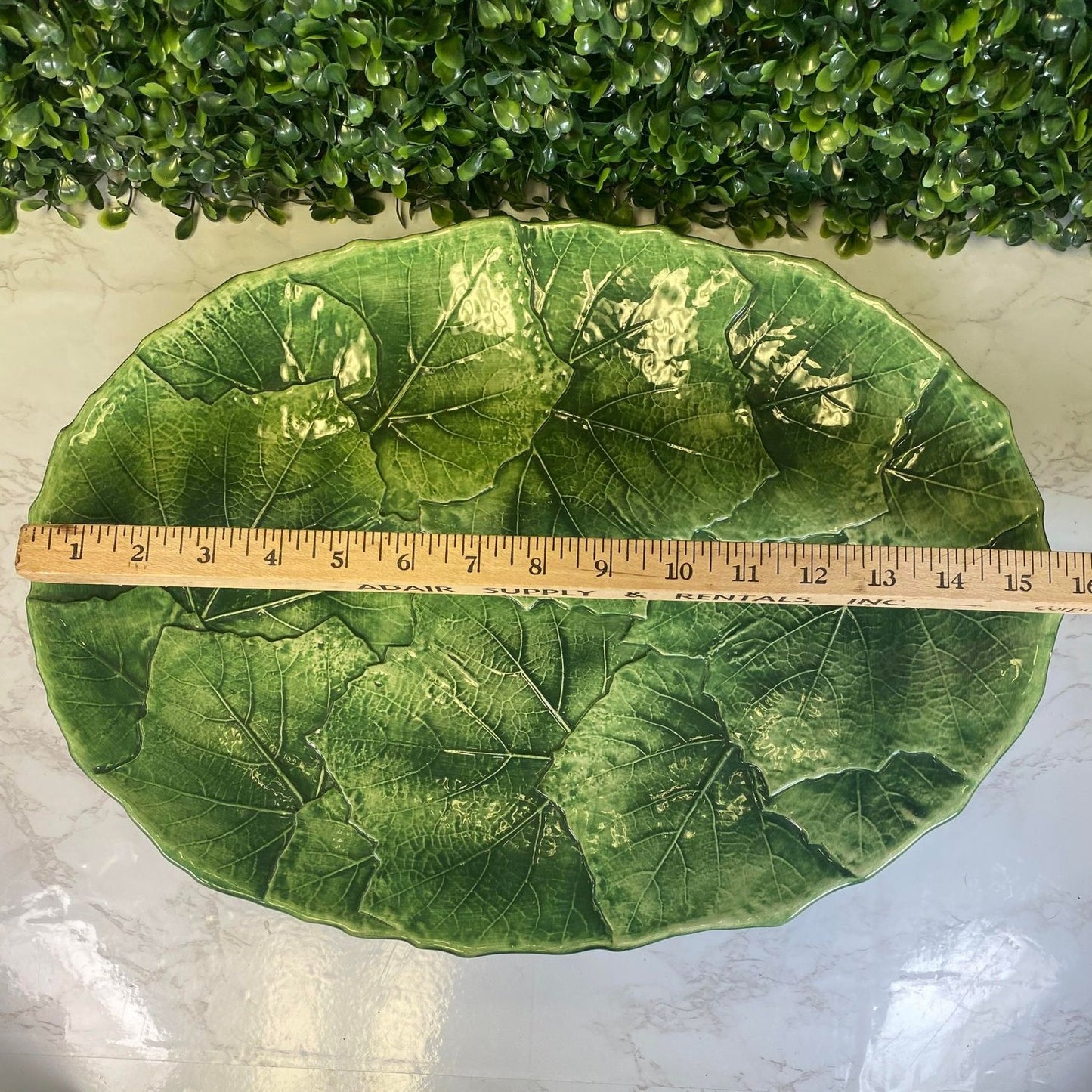 Green Ceramic Italian Leaf Motif Oval Platter, Ceramiche Leonardo